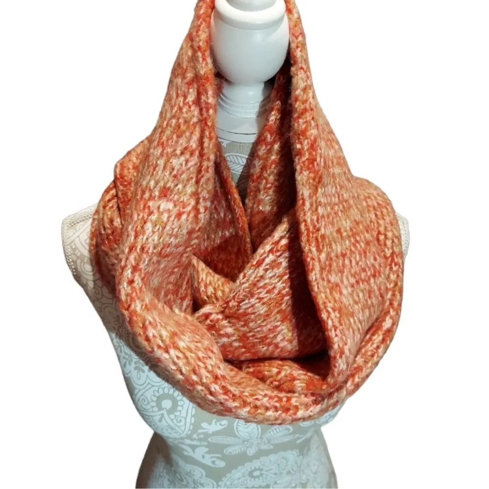 NWT Frye & Co Orange Tan Cream Knit Infinity Scarf Cozy Winter Wrap OS